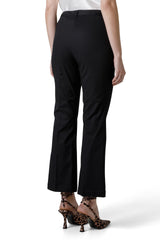 PANTALONE A ZAMPA CON TASCHE APPLICATE