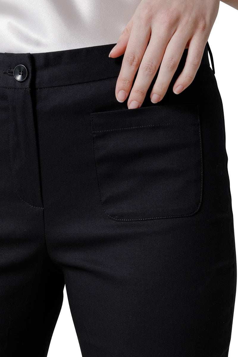PANTALONE A ZAMPA CON TASCHE APPLICATE