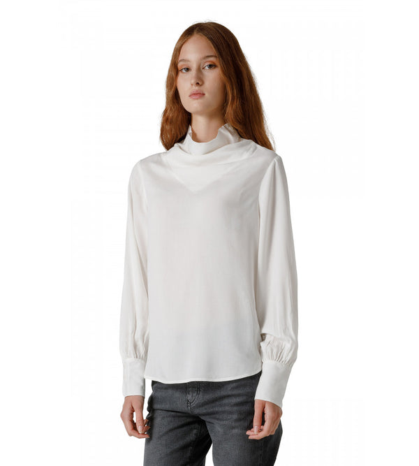 BLUSA FLUIDA CON COLLO DRAPPEGGIATO